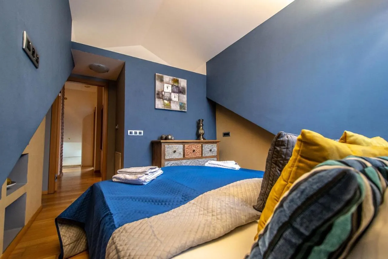 Olives Ruterra Loft With Sauna Прага Апартаменты